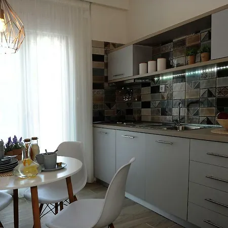 Stamatia * アスプロヴァルタ